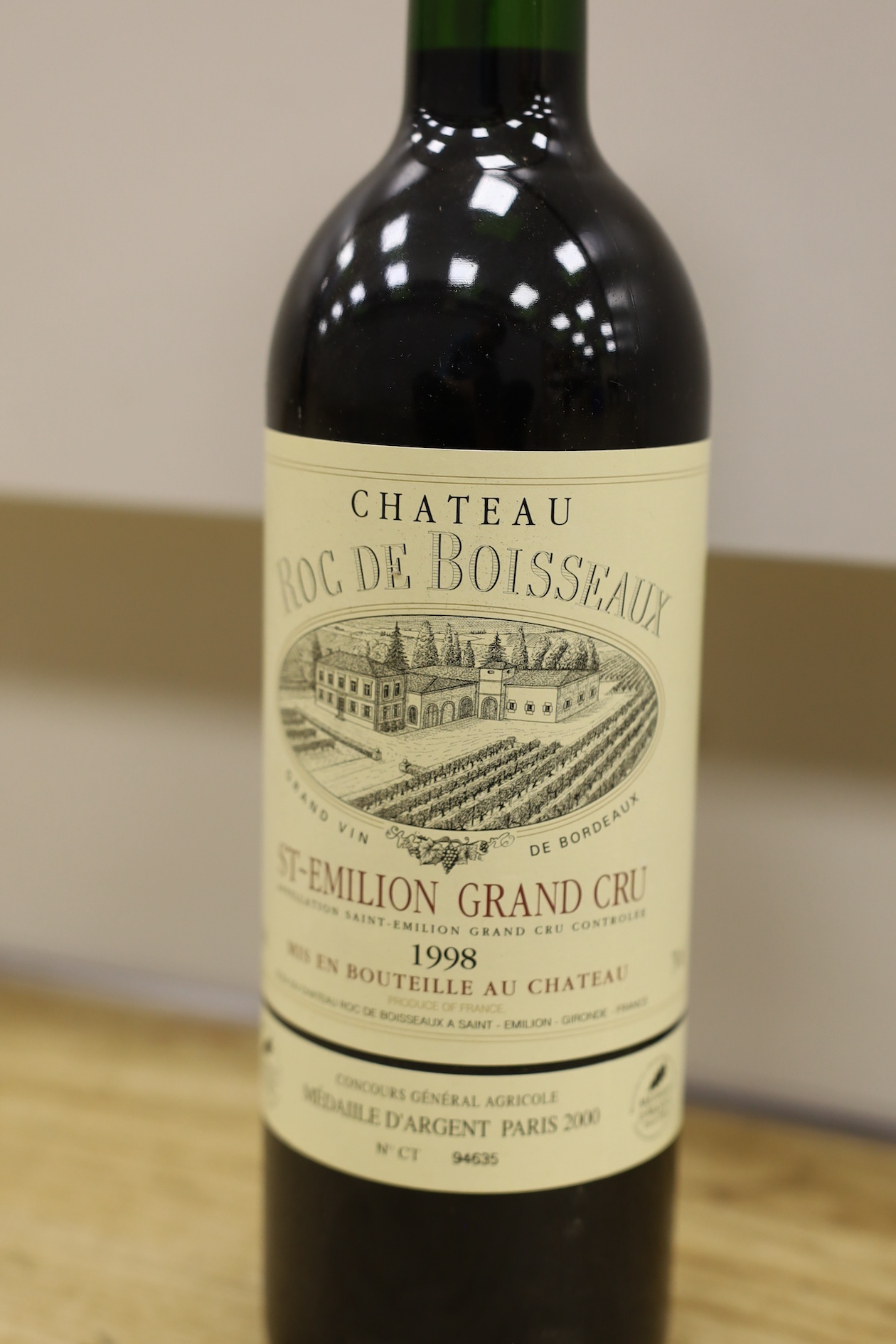 A case of six bottles of Chateau Roc de Boisseaux Saint Emilion Grand Cru 1998. Condition - unknown history of storage